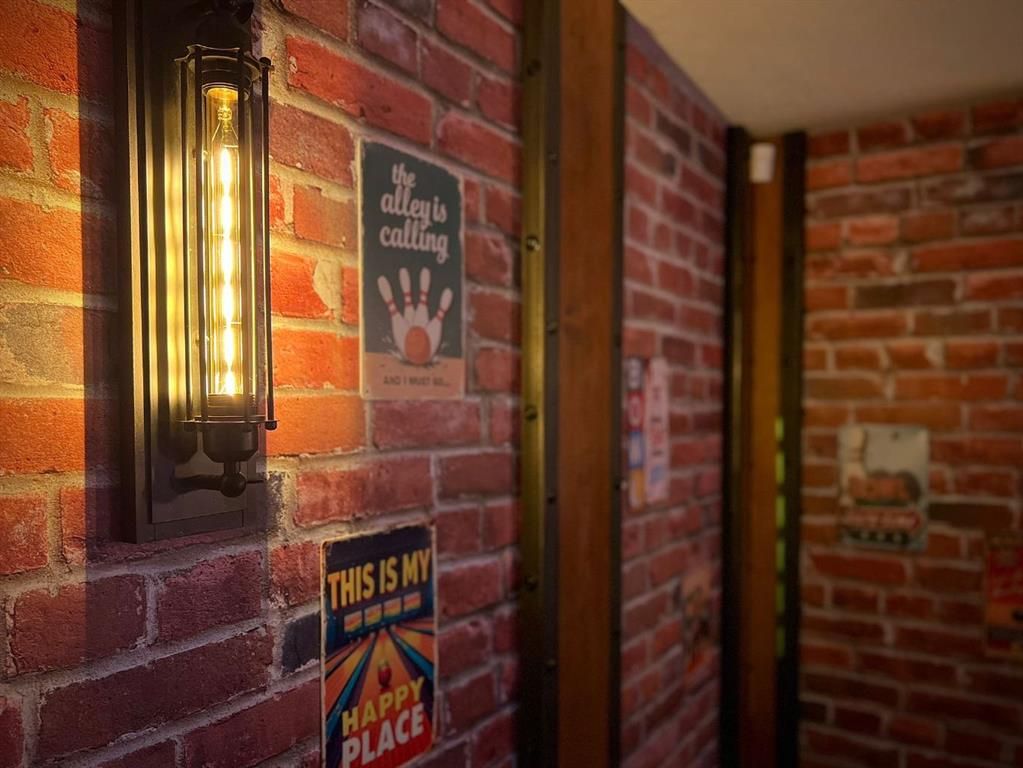 10004 100 Street  - Photo 19