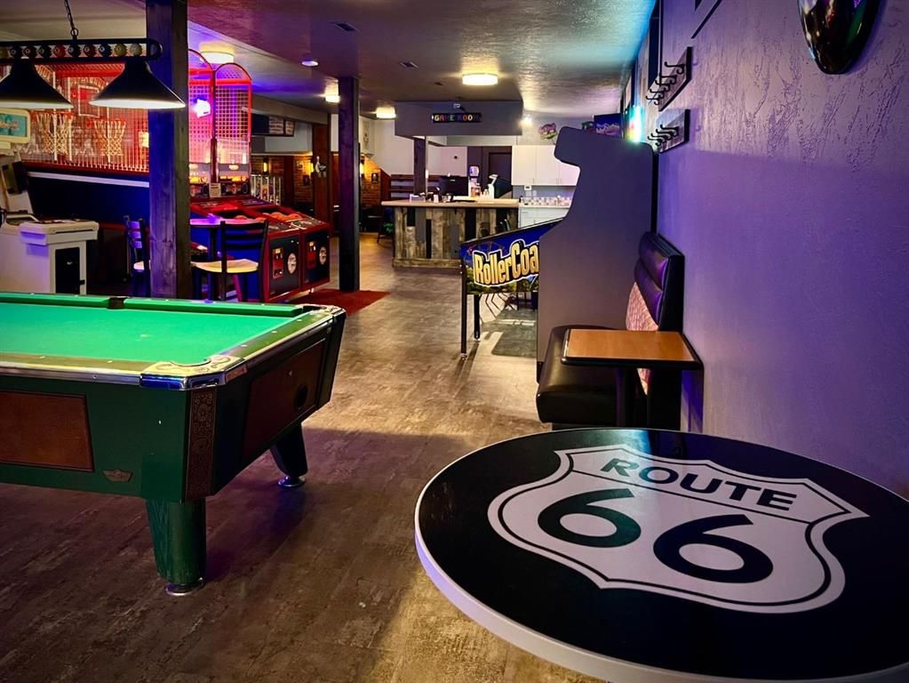 10004 100 Street  - Photo 35