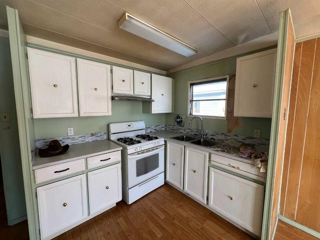 52, 8060 100 Street   - Photo 7