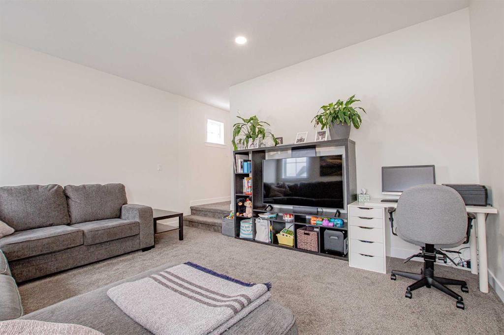 10626 134A Avenue  - Photo 22