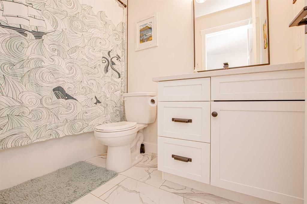 10626 134A Avenue  - Photo 24