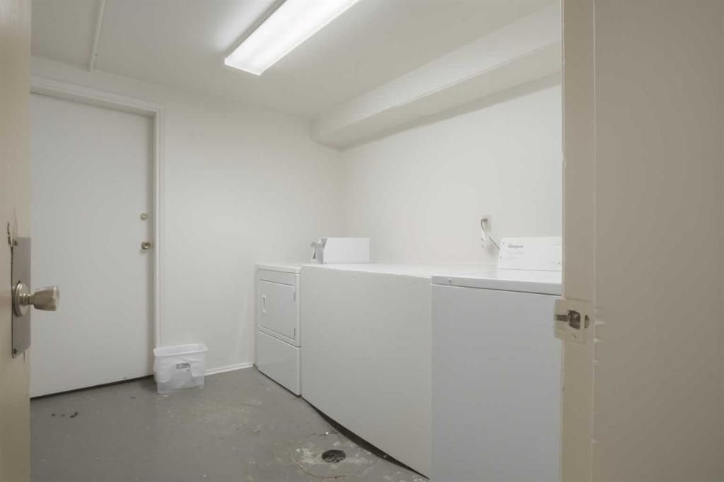 10204 106 Avenue  - Photo 6