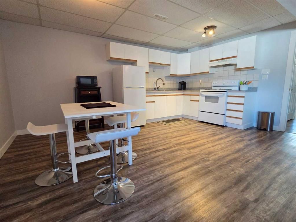 12401 94a Street  - Photo 27