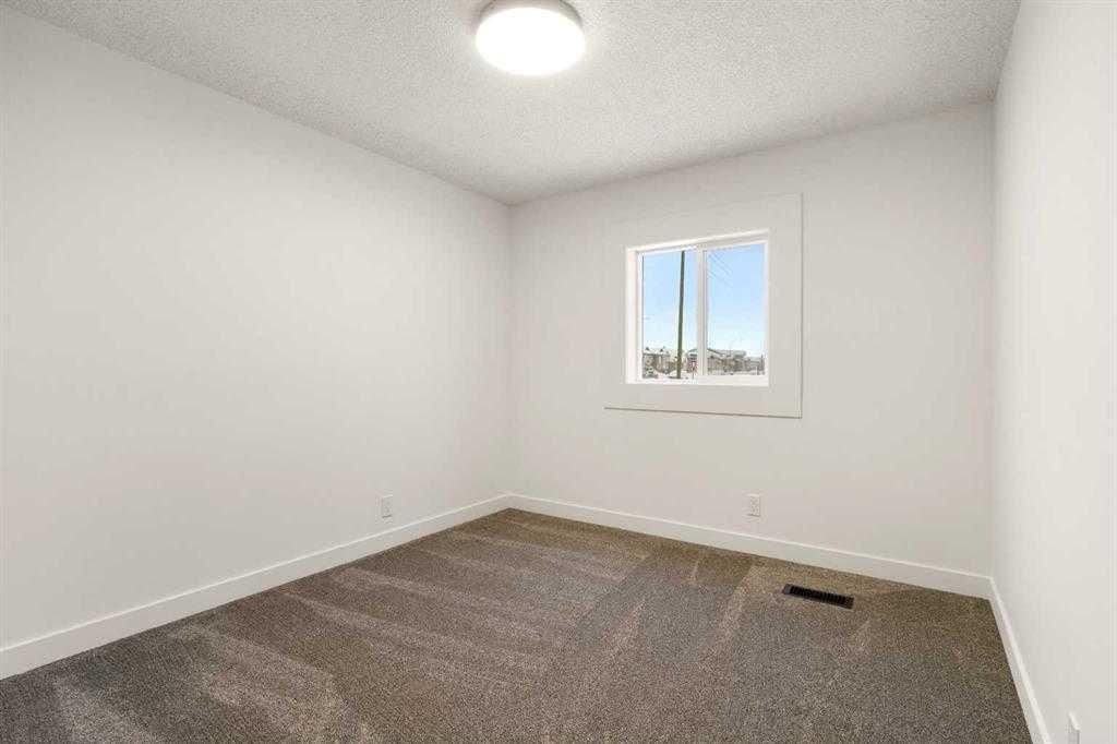 9713 102 Avenue  - Photo 12