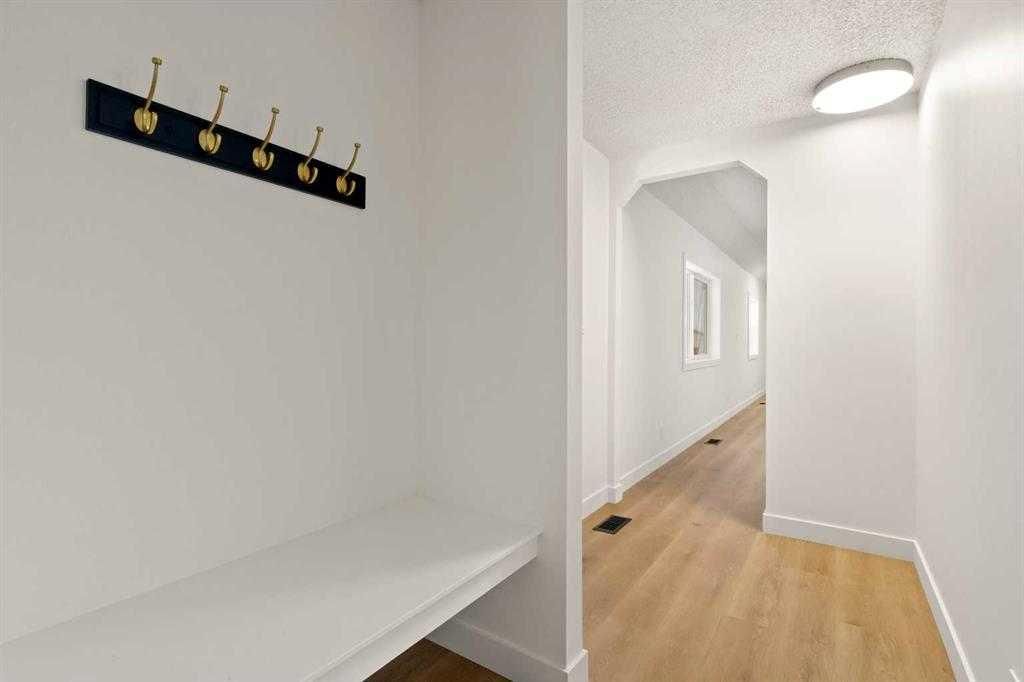 9713 102 Avenue  - Photo 5