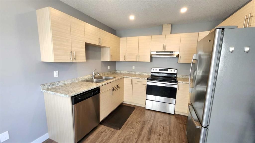 11428 106 Avenue  - Photo 4