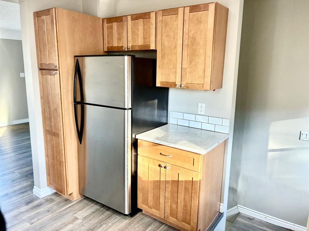 10113 108 Avenue  - Photo 4