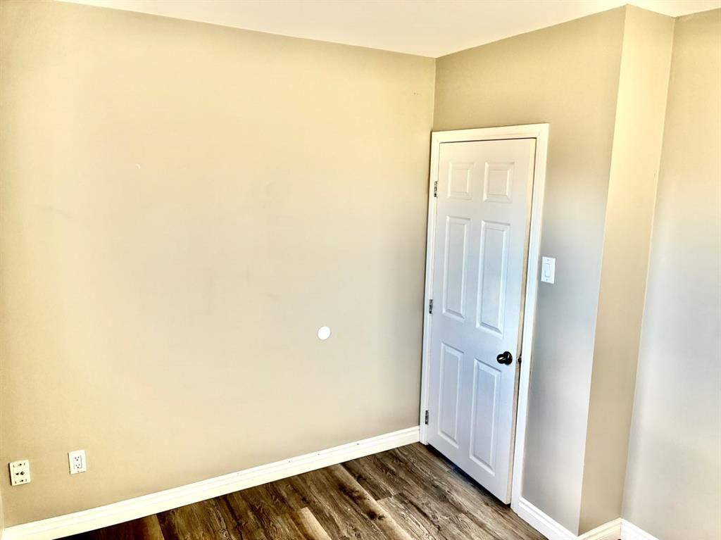 10113 108 Avenue  - Photo 8