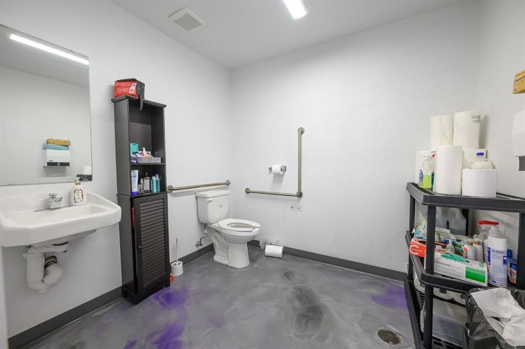 10011 115 Avenue  - Photo 19