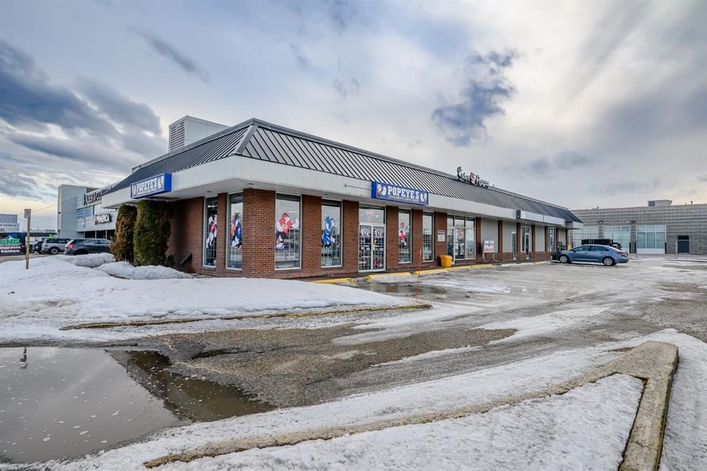 10011 115 Avenue  - Photo 3