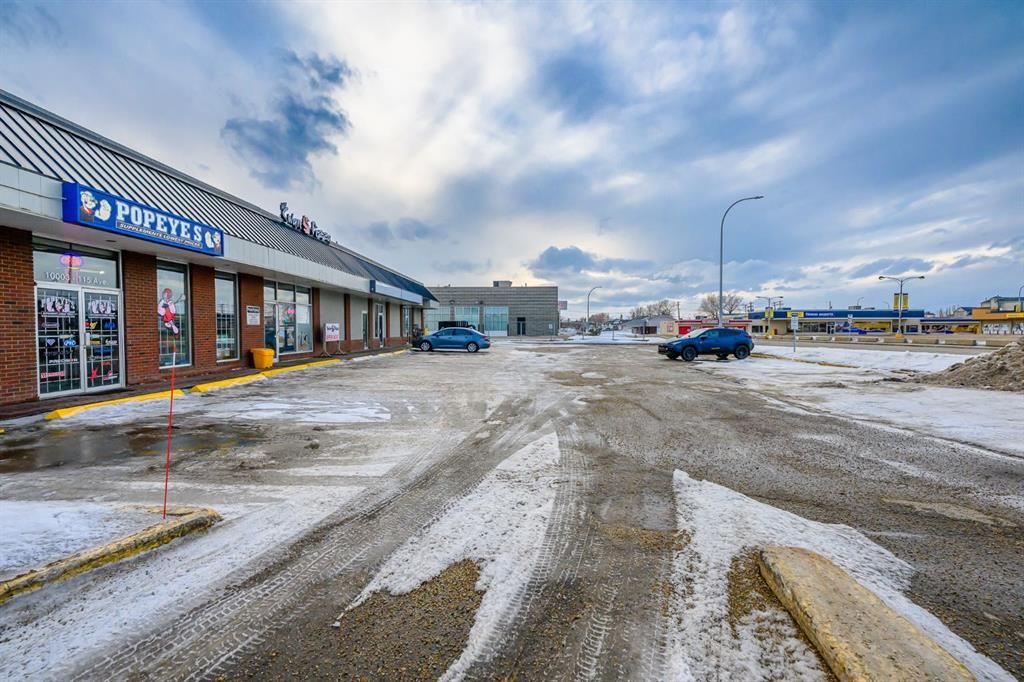 10011 115 Avenue  - Photo 4