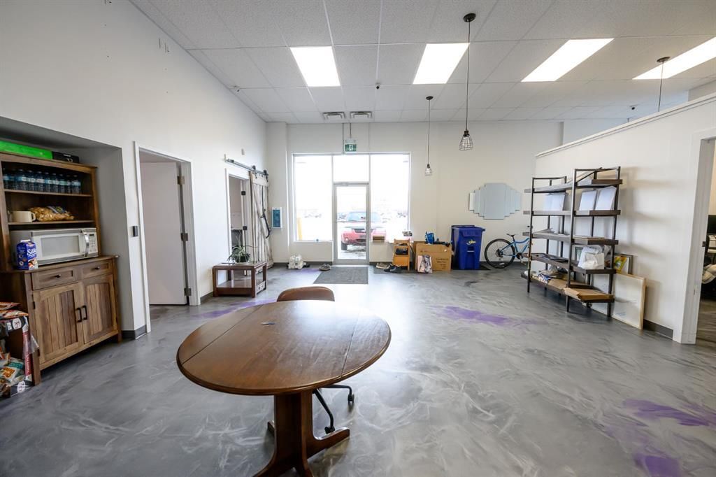 10011 115 Avenue  - Photo 6