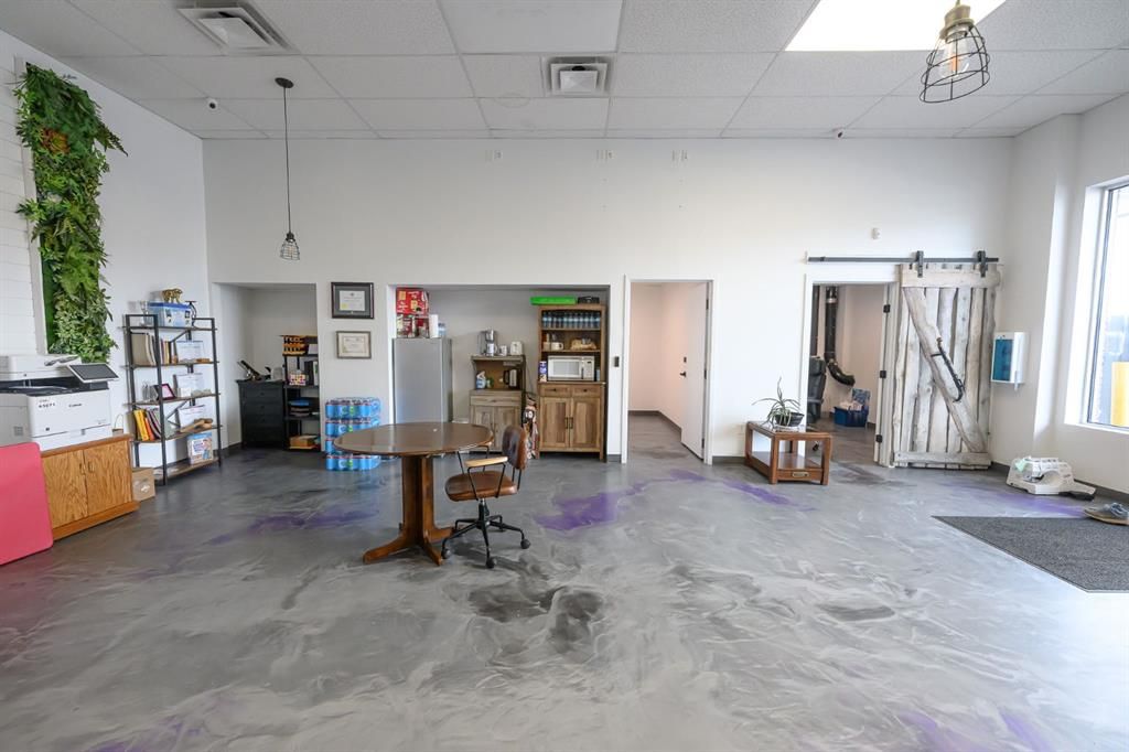 10011 115 Avenue  - Photo 7