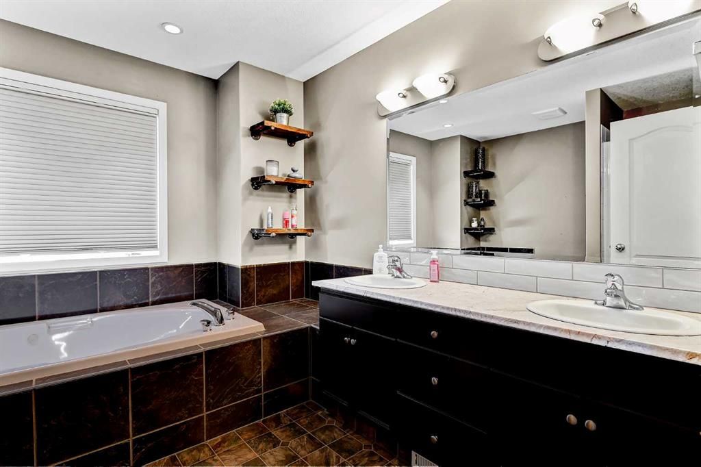 138 Crystal Heights Lane  - Photo 23