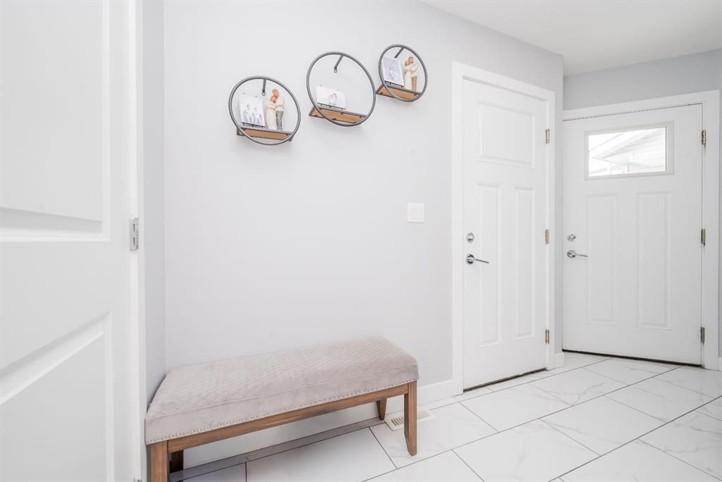 8010 91 Street  - Photo 3