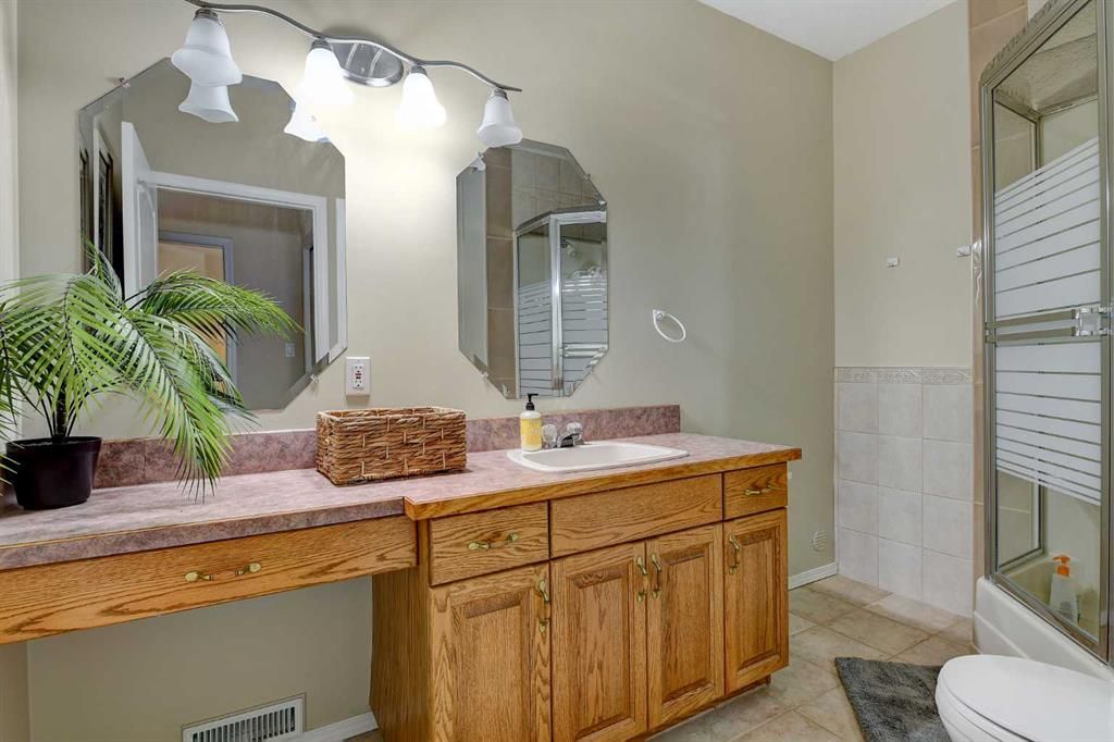 12014 Cygnet Boulevard  - Photo 39