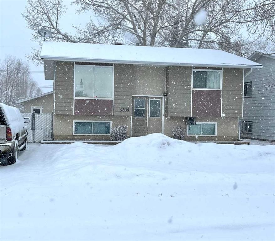 9808 94 Avenue  - Photo 2