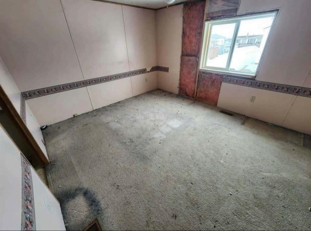 10615 88 Street  - Photo 8