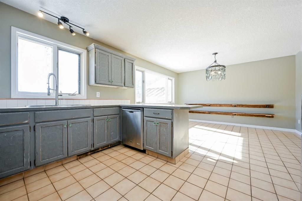 8909 102 Avenue  - Photo 13