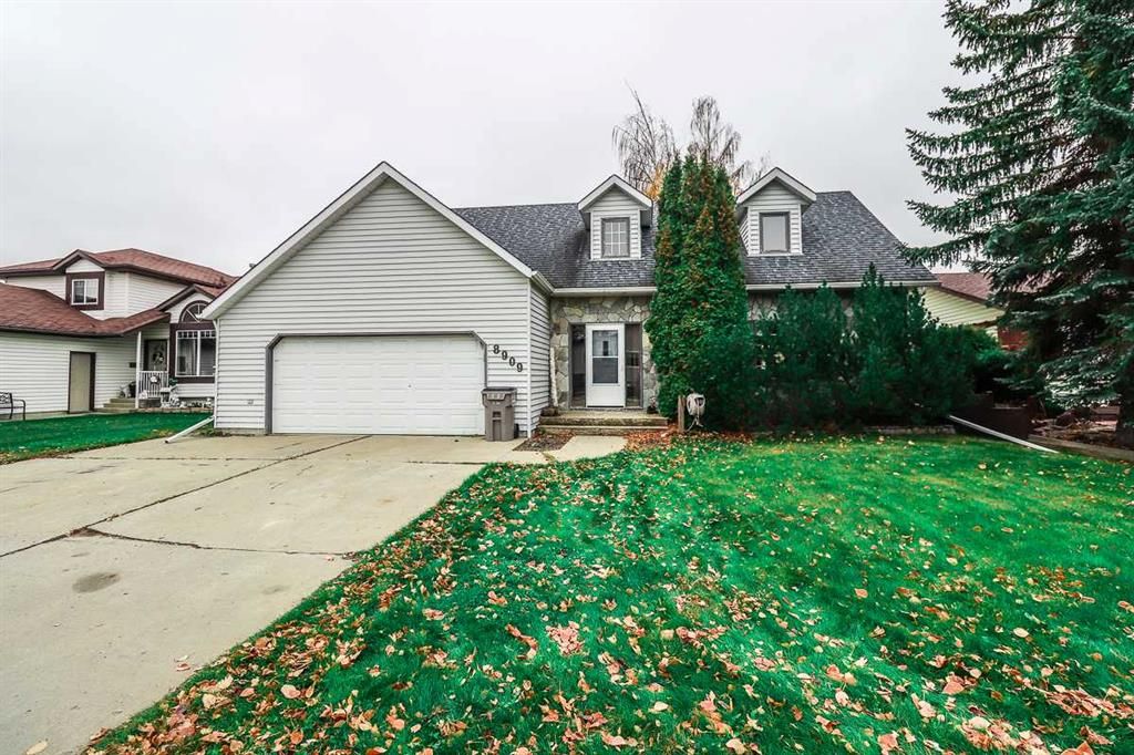 8909 102 Avenue  - Photo 2