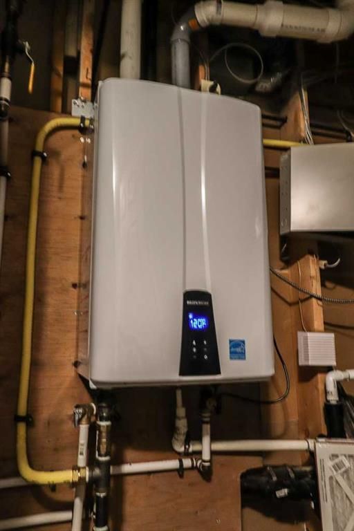 8909 102 Avenue  - Photo 26