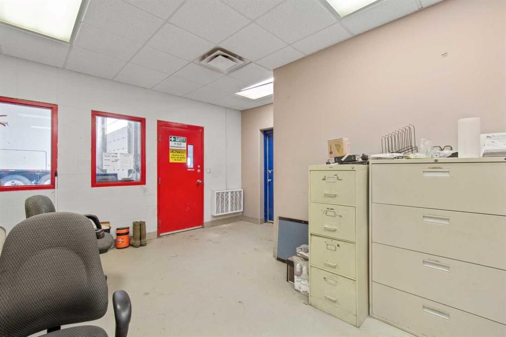 60073 Township Road 730   - Photo 18