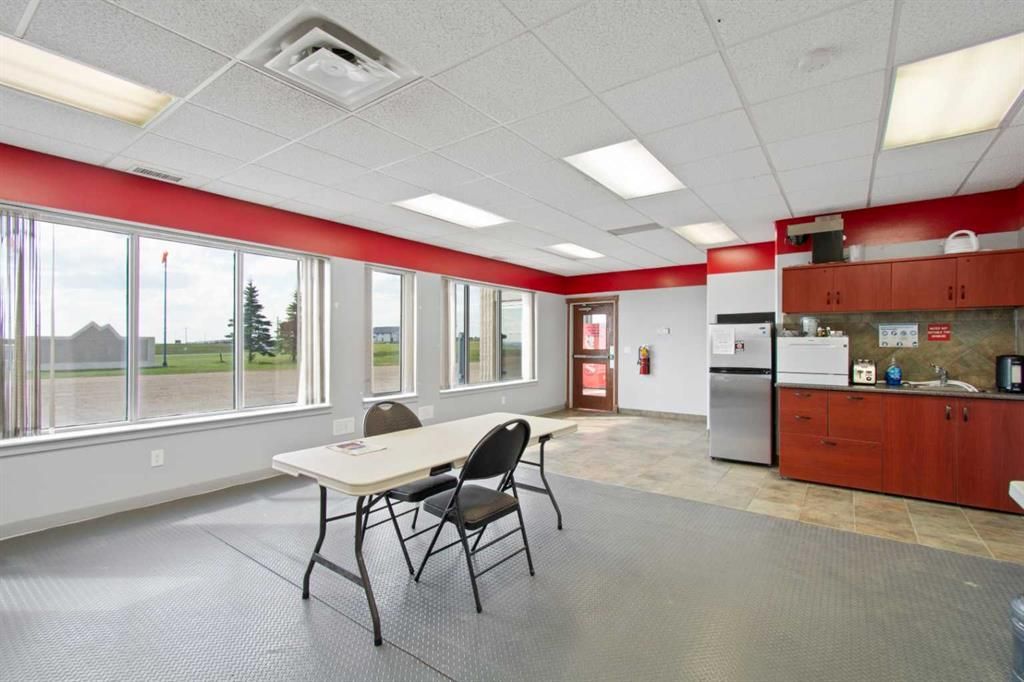 60073 Township Road 730   - Photo 20