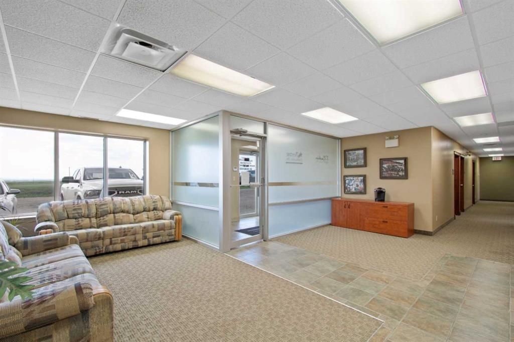 60073 Township Road 730   - Photo 24