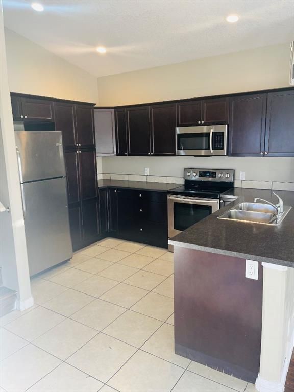 8466 102 Avenue  - Photo 4