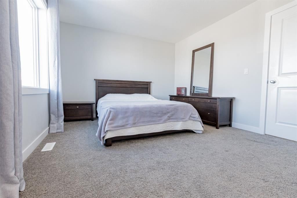 9511D 112 Avenue  - Photo 13