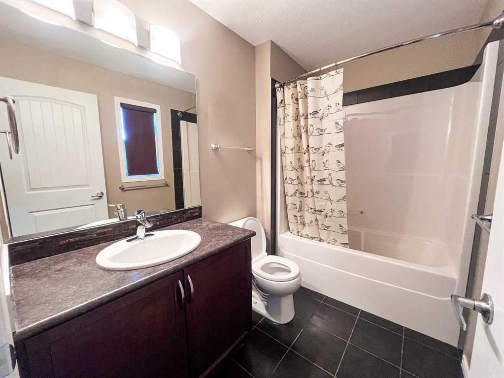 10210 85A Street  - Photo 18