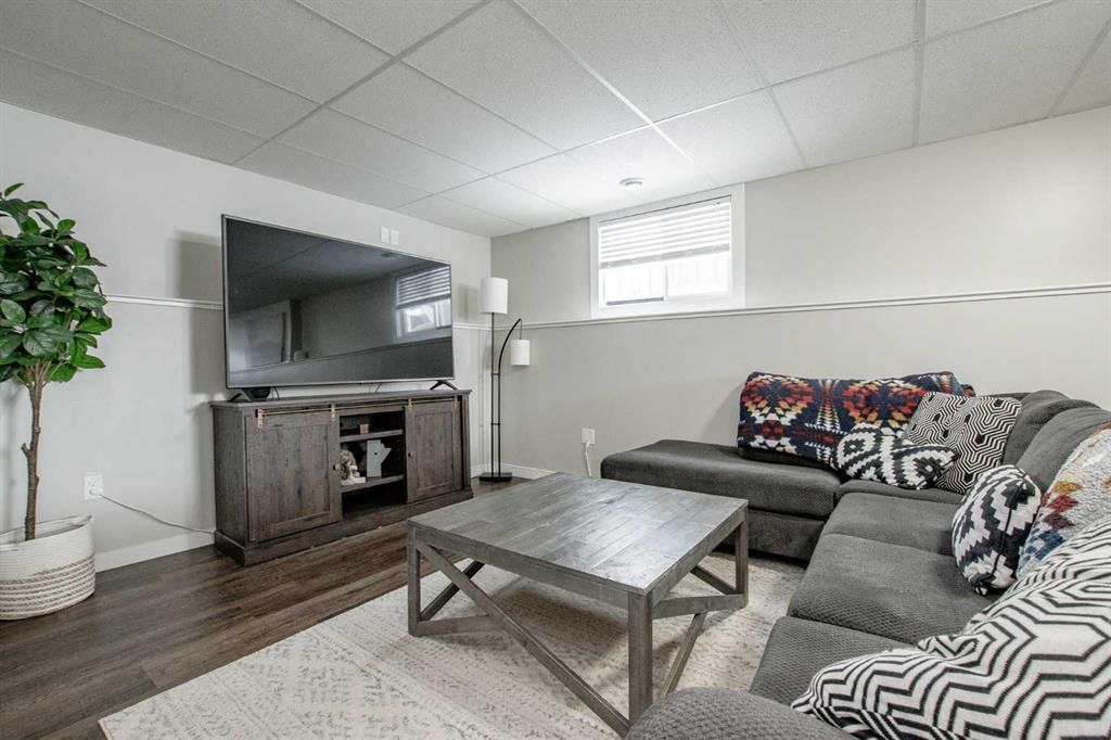 12109 103B Street  - Photo 11