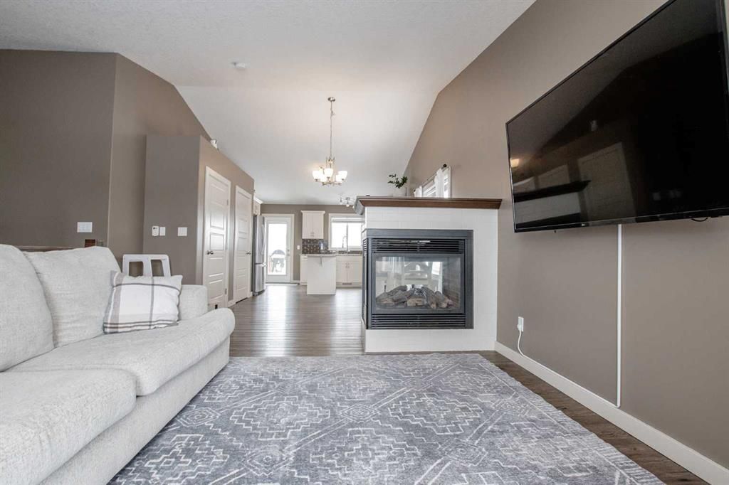 12109 103B Street  - Photo 5