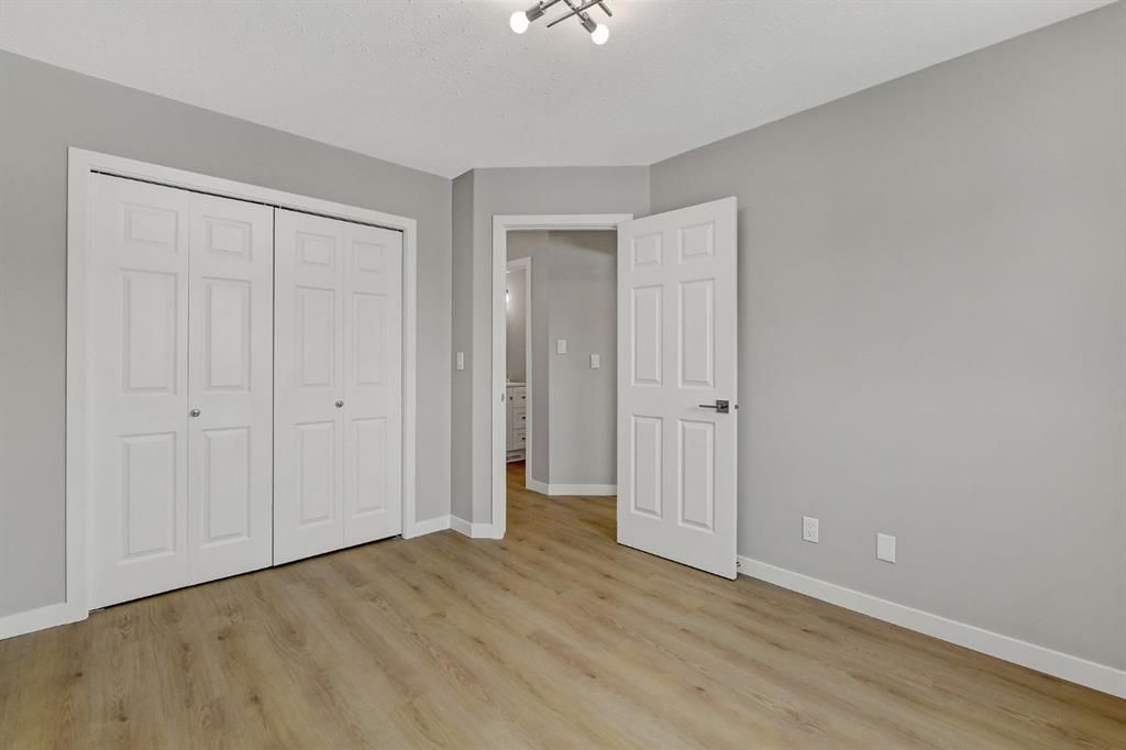 6222 90A Street  - Photo 17