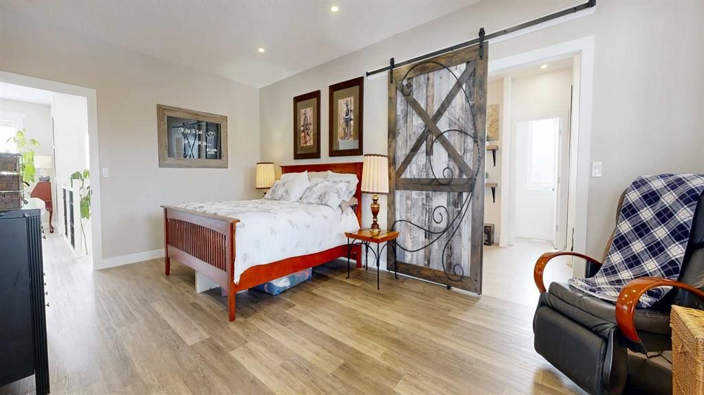 711045 Range Road 53   - Photo 17