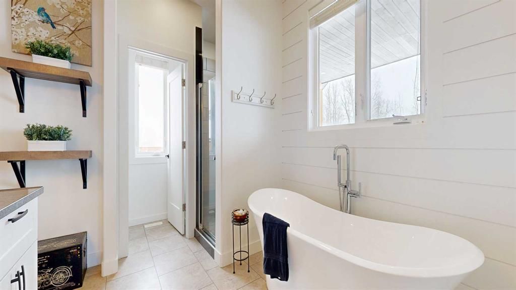 711045 Range Road 53   - Photo 21