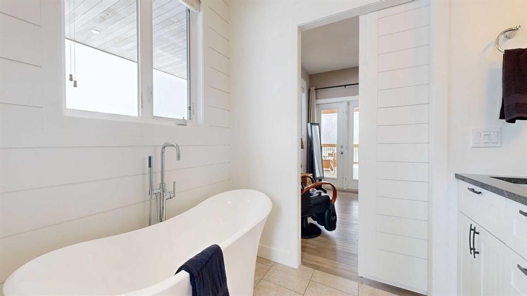 711045 Range Road 53   - Photo 22