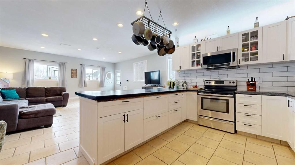 711045 Range Road 53   - Photo 40