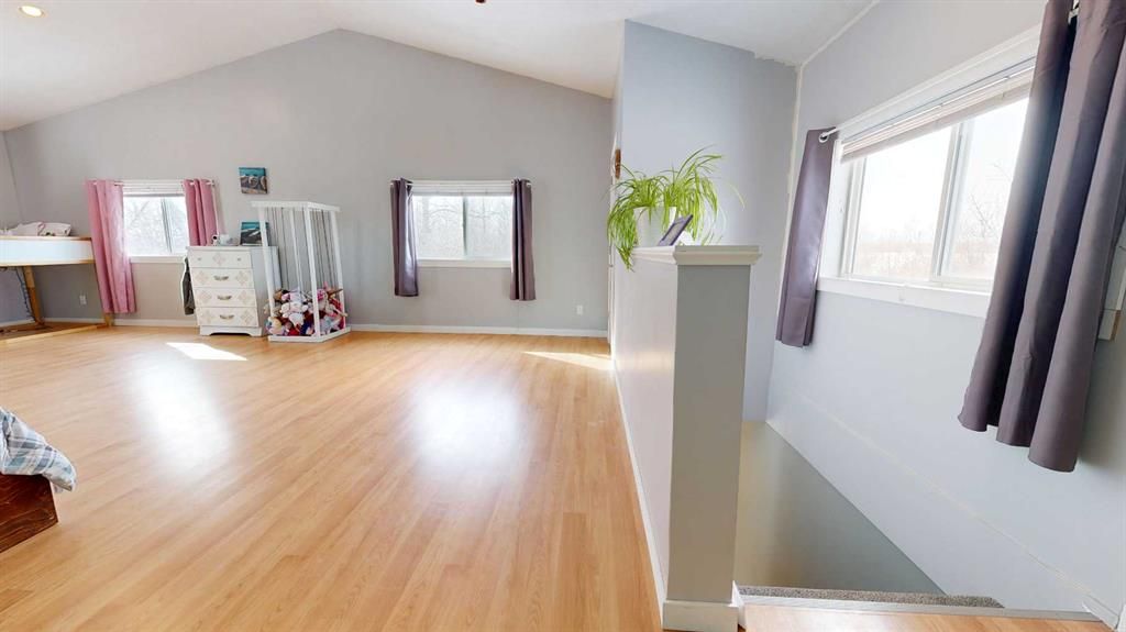 711045 Range Road 53   - Photo 46