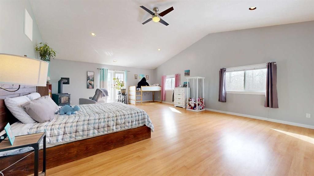 711045 Range Road 53   - Photo 47