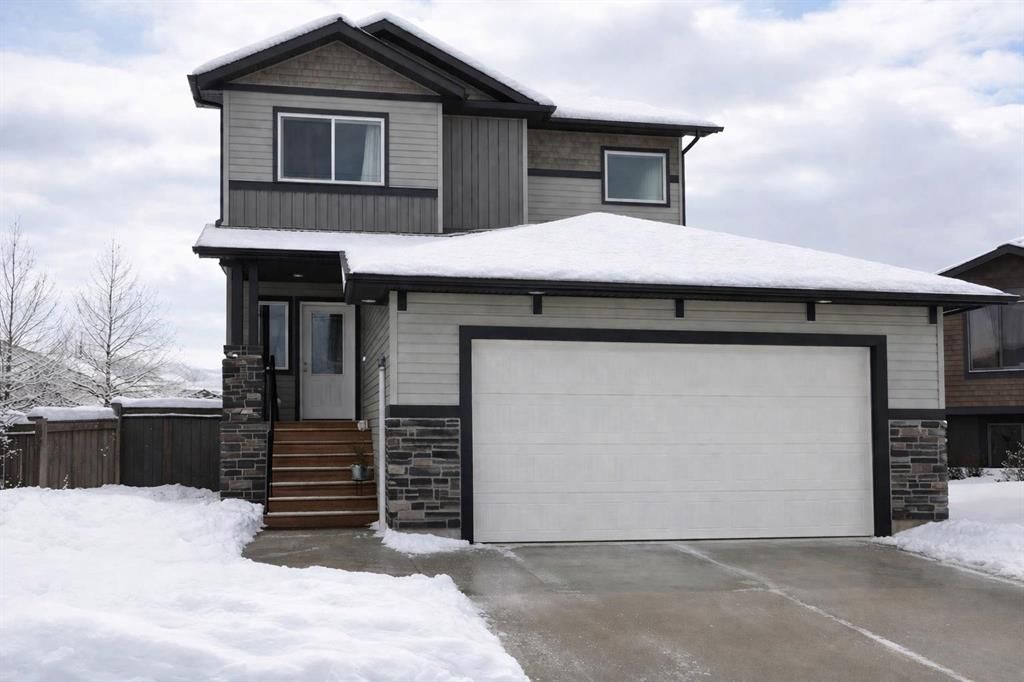 11313 80 Avenue  - Photo 1