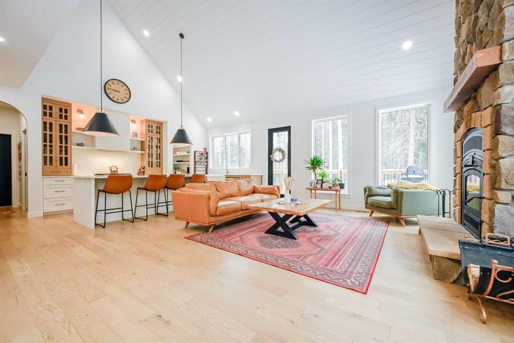  2 704016 RGE RD 70   - Photo 5