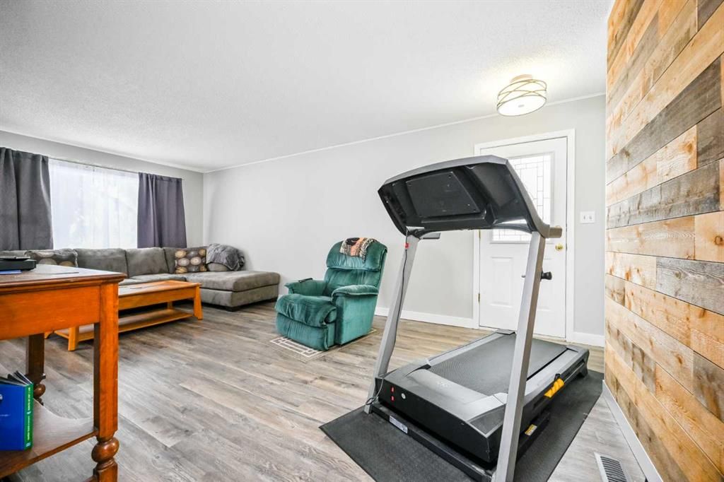 9641 113 Avenue   - Photo 11