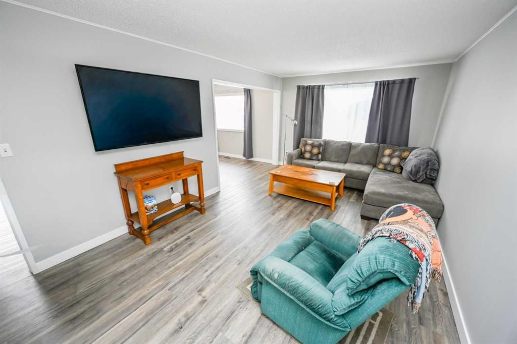 9641 113 Avenue   - Photo 12