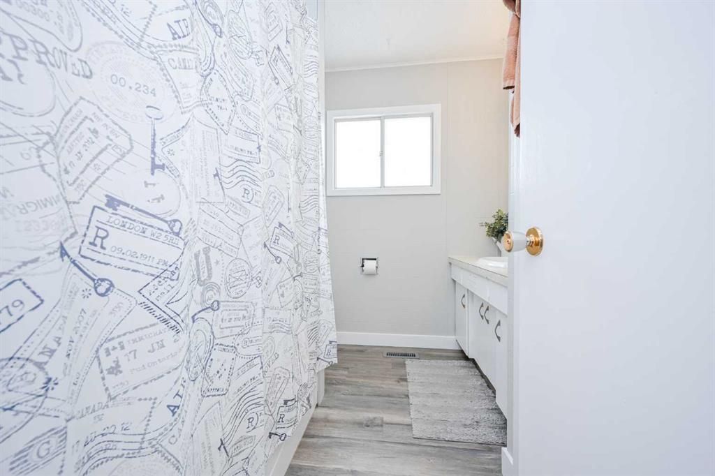 9641 113 Avenue   - Photo 17