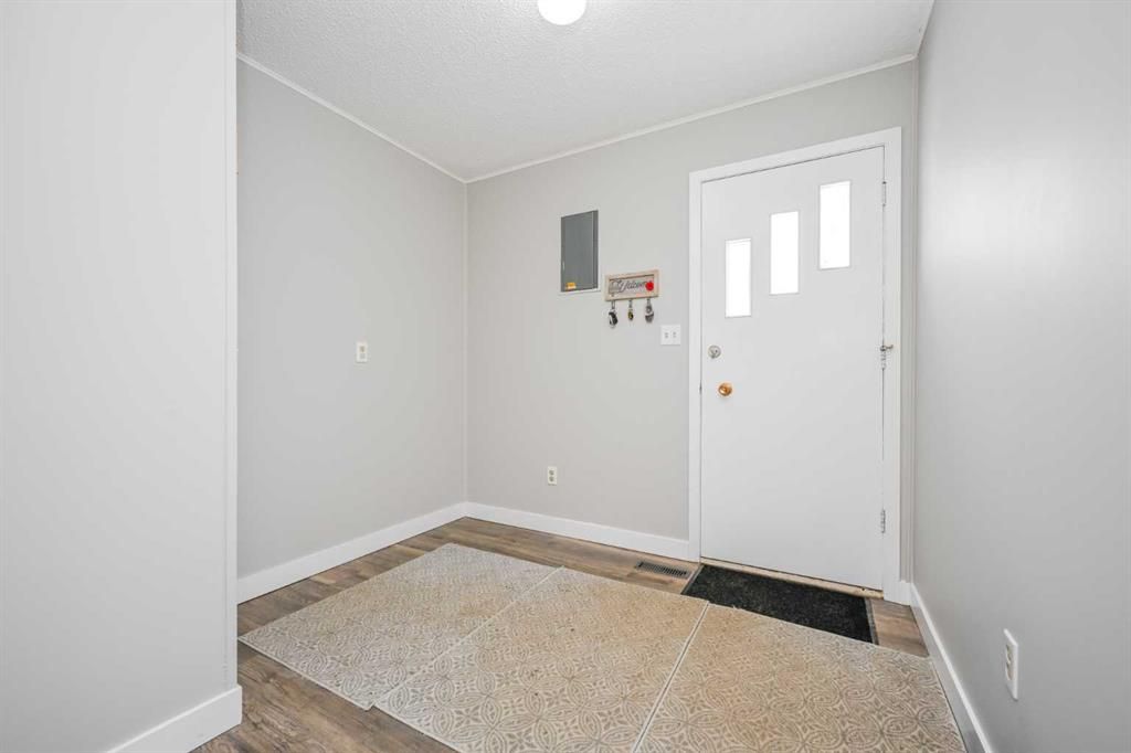 9641 113 Avenue   - Photo 5