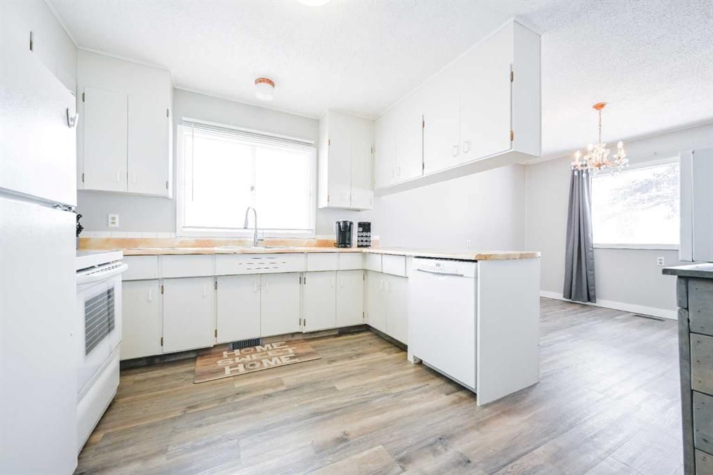 9641 113 Avenue   - Photo 6