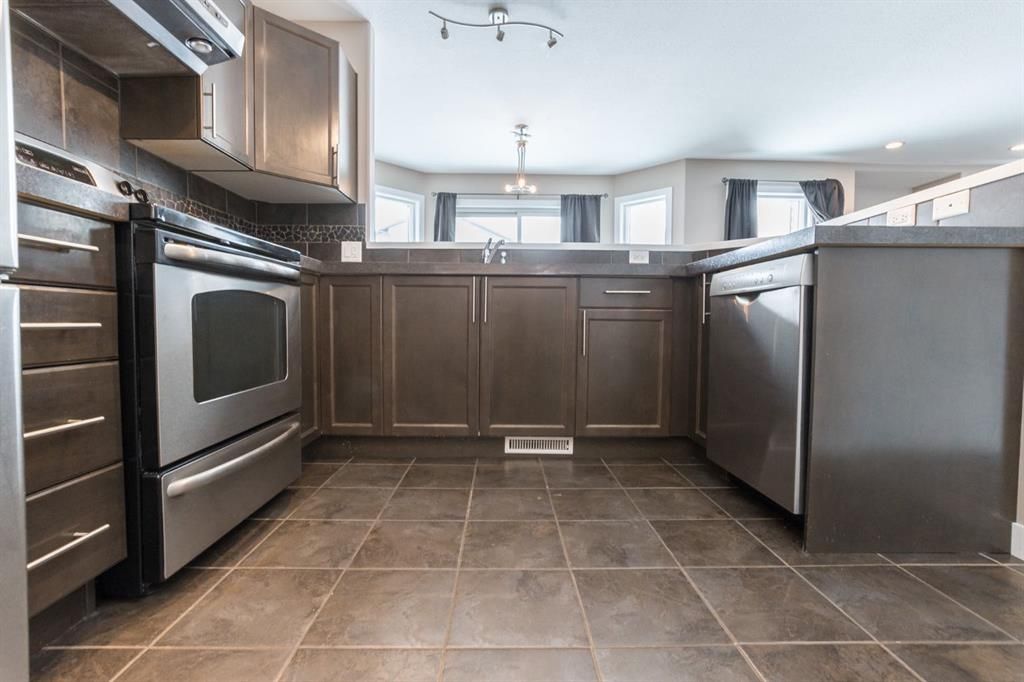 11522 Pinnacle Drive  - Photo 8