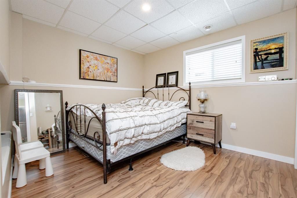 8725 65 Avenue  - Photo 20