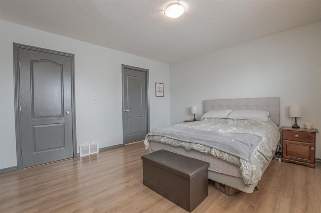 8725 65 Avenue  - Photo 9